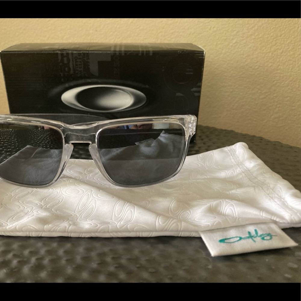 Oakley Holbrook sunglasses